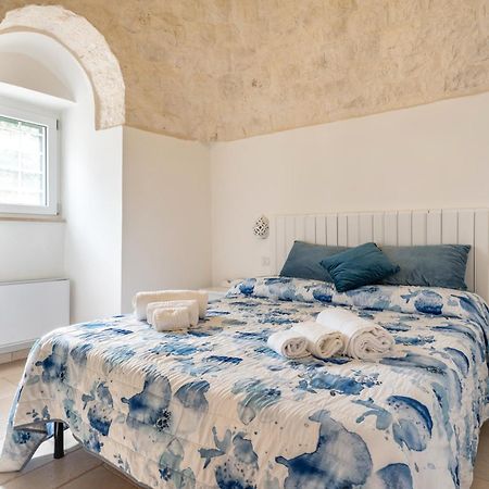 Trullo Degli Anelli In Masseria Cisternino Εξωτερικό φωτογραφία